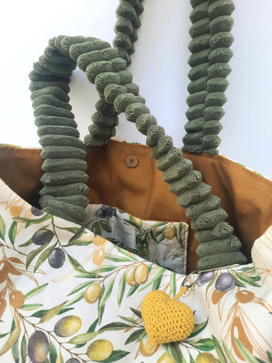 PRE ORDER XL-tas ´Le olive´ kleur kaki