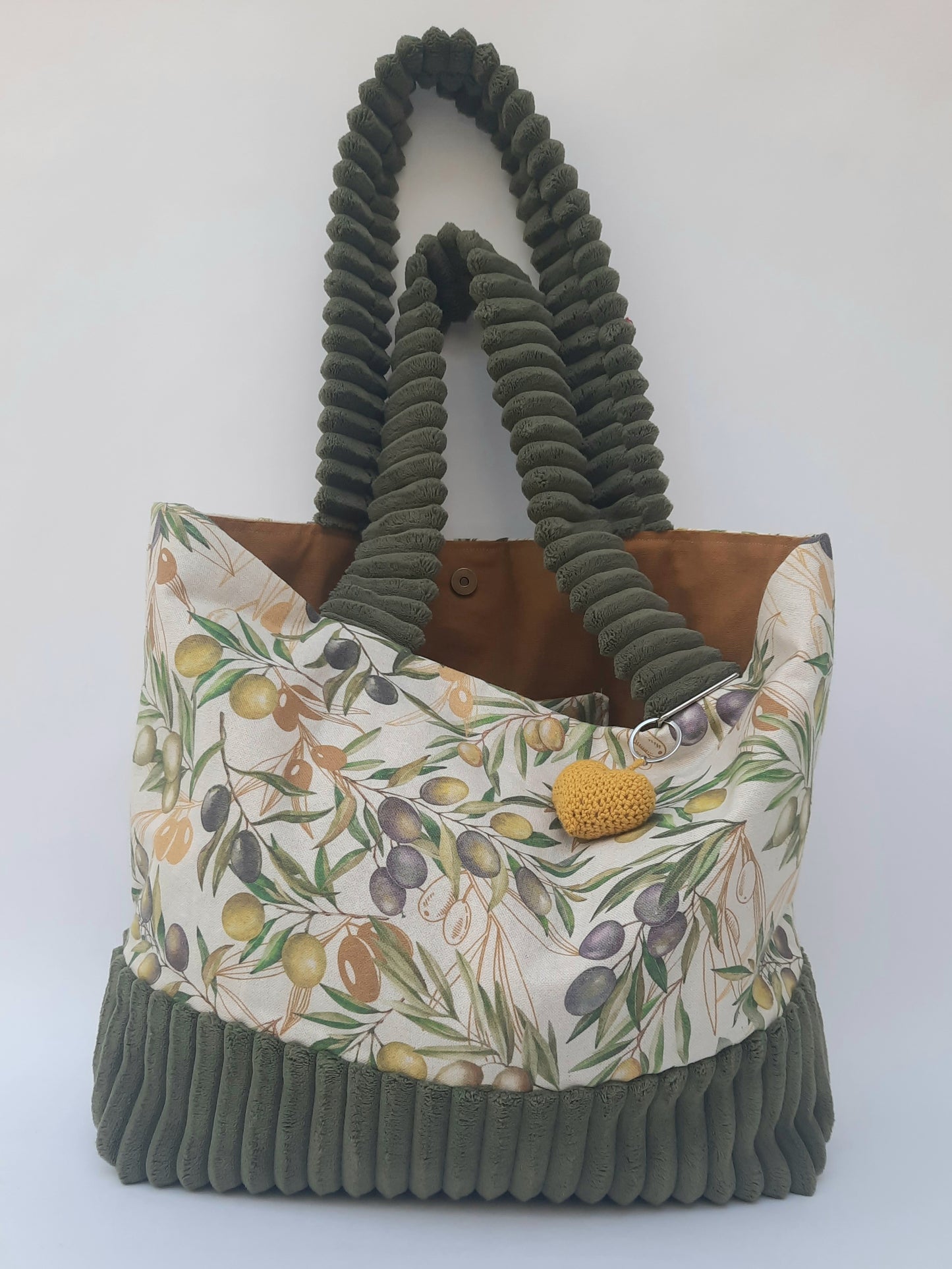 PRE ORDER XL-tas ´Le olive´ kleur kaki