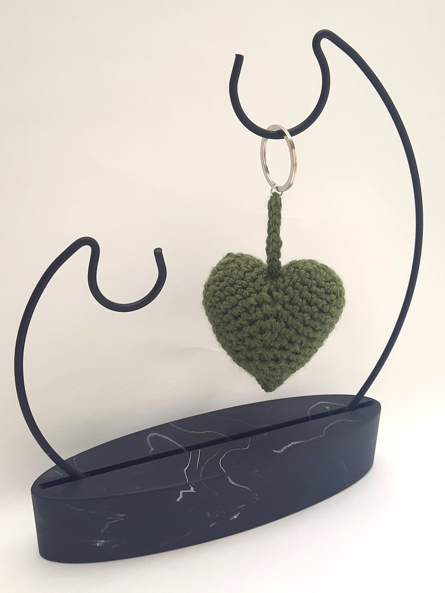 Bag charm 'Hartje' - olijfkleurig + zilver